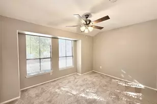 7980 Grove Ridge Dr, Houston, TX 77061 - Photo 11