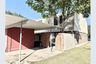 7980 Grove Ridge Drive, Houston, TX 77061 - Photo 17