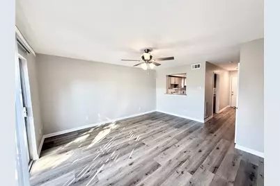 7980 Grove Ridge Drive, Houston, TX 77061 - Photo 5
