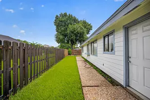6122 Sanford Rd, Houston, TX 77096 - Photo 49