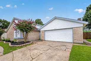 6122 Sanford Rd, Houston, TX 77096 - Photo 1