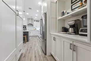 1266 Fountain View Dr, Houston, TX 77057 - Photo 13