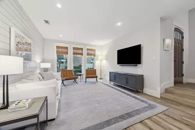 1266 Fountain View Drive #174, Houston, TX 77057 - Photo 5