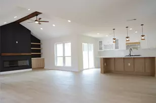 418 Briar Hill Dr, Houston, TX 77042 - Photo 17