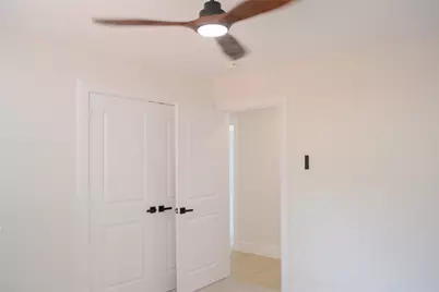 418 Briar Hill Drive, Houston, TX 77042 - Photo 37