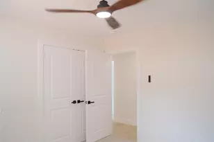 418 Briar Hill Dr, Houston, TX 77042 - Photo 37