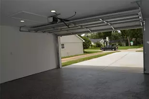 418 Briar Hill Dr, Houston, TX 77042 - Photo 43