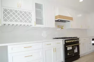 418 Briar Hill Dr, Houston, TX 77042 - Photo 19