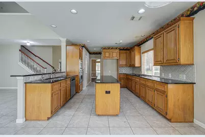 15919 Hurstfield Pointe Drive, Cypress, TX 77429 - Photo 11