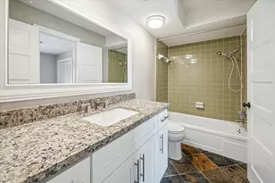 14236 Misty Meadow Ln, Houston, TX 77079 - Photo 9