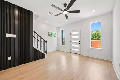 4562 Teton Street #D, Houston, TX 77051 - Photo 9