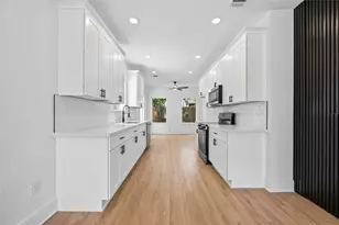 4562 Teton St, Houston, TX 77051 - Photo 13