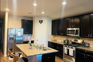 4030 Emperor Valley Ln, Baytown, TX 77521 - Photo 3