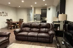 4030 Emperor Valley Ln, Baytown, TX 77521 - Photo 11