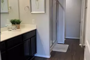 4030 Emperor Valley Ln, Baytown, TX 77521 - Photo 9