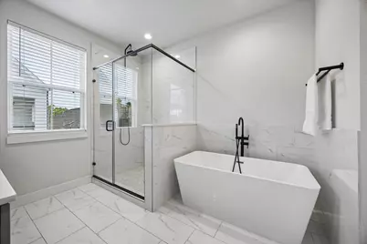 5406 Wheatley Street #E, Houston, TX 77091 - Photo 13