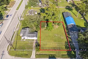 7502 Ley Rd, Houston, TX 77028 - Photo 1