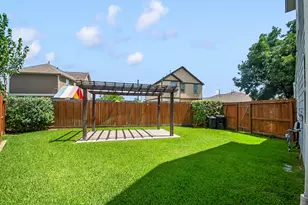 5527 Cuerta St, Houston, TX 77023 - Photo 39