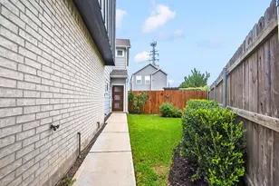 5527 Cuerta St, Houston, TX 77023 - Photo 5