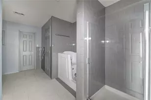 12510 Greensbrook Forest Dr, Houston, TX 77044 - Photo 33