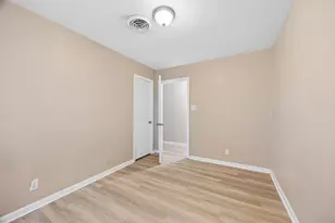 3511 Dreyfus St, Houston, TX 77021 - Photo 15