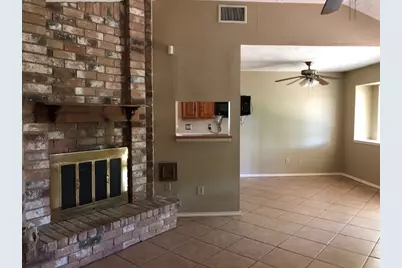 14002 Kathi Lynn Lane, Sugar Land, TX 77498 - Photo 15
