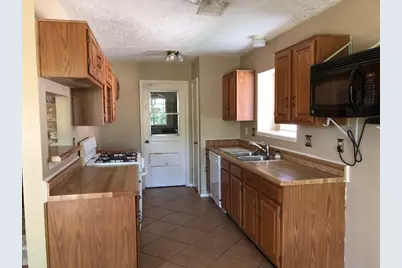14002 Kathi Lynn Lane, Sugar Land, TX 77498 - Photo 3