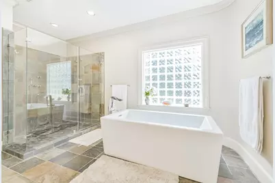 52 Briar Hollow Lane #E, Houston, TX 77027 - Photo 17