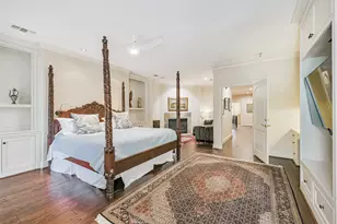 52 Briar Hollow Ln, Houston, TX 77027 - Photo 13