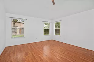 2014 White Oaks Hills Ln, Houston, TX 77339 - Photo 17