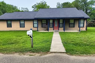 125 Thomas, New Waverly, TX 77358 - Photo 1