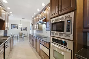 3350 McCue Rd, Houston, TX 77056 - Photo 23