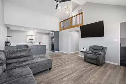 8921 Fresno Avenue, Alvin, TX 77511 - Photo 7