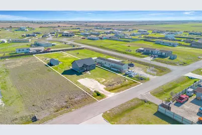 8921 Fresno Avenue, Alvin, TX 77511 - Photo 31