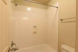 118 E Lasting Spring Cir, Spring, TX 77389 - Photo 33