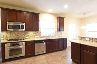 118 E Lasting Spring Circle, Spring, TX 77389 - Photo 11