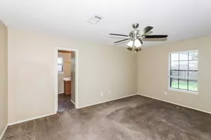 6618 Sutton Meadows Dr, Houston, TX 77086 - Photo 9
