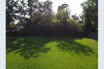 10417 Peachtree Street, Houston, TX 77016 - Photo 5