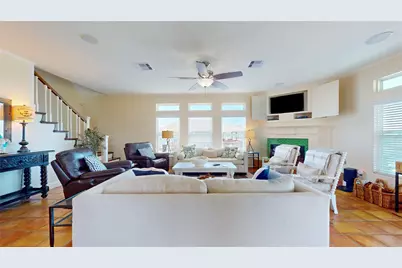 942 Kent, Crystal Beach, TX 77650 - Photo 23