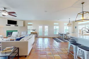942 Kent, Crystal Beach, TX 77650 - Photo 27