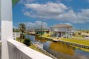 942 Kent, Crystal Beach, TX 77650 - Photo 21