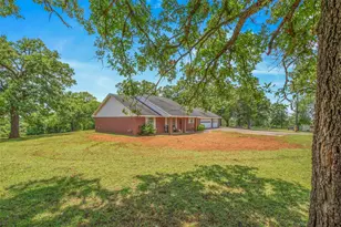 1110 Cr 439, Dime Box, TX 77853 - Photo 5