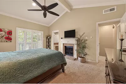 11711 Memorial Drive #17, Houston, TX 77024 - Photo 29