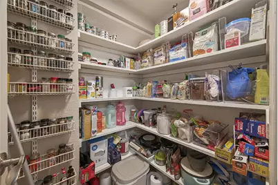 11711 Memorial Drive #17, Houston, TX 77024 - Photo 19