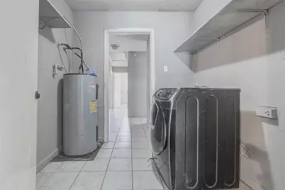 12702 Fern Forest Drive, Houston, TX 77044 - Photo 11