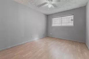 12702 Fern Forest Dr, Houston, TX 77044 - Photo 5