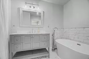 212 Lakewood Dr, Baytown, TX 77520 - Photo 27