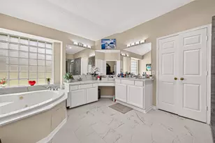 12318 Shadow Green Dr, Houston, TX 77082 - Photo 27