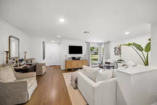 3110 Castlewood St, Houston, TX 77025 - Photo 5