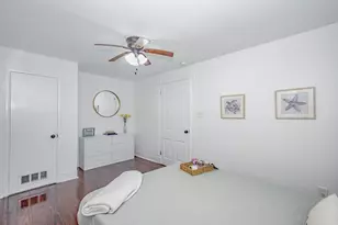 1406 Moody Ave, Galveston, TX 77550 - Photo 17